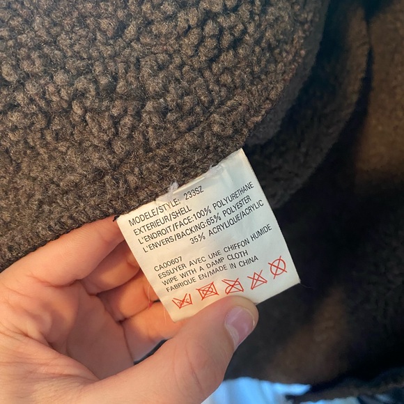 Jacket - Picture 8 of 9